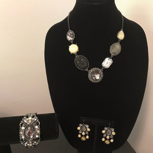 NY&Co Beautiful Statement 3 Piece Set N181422